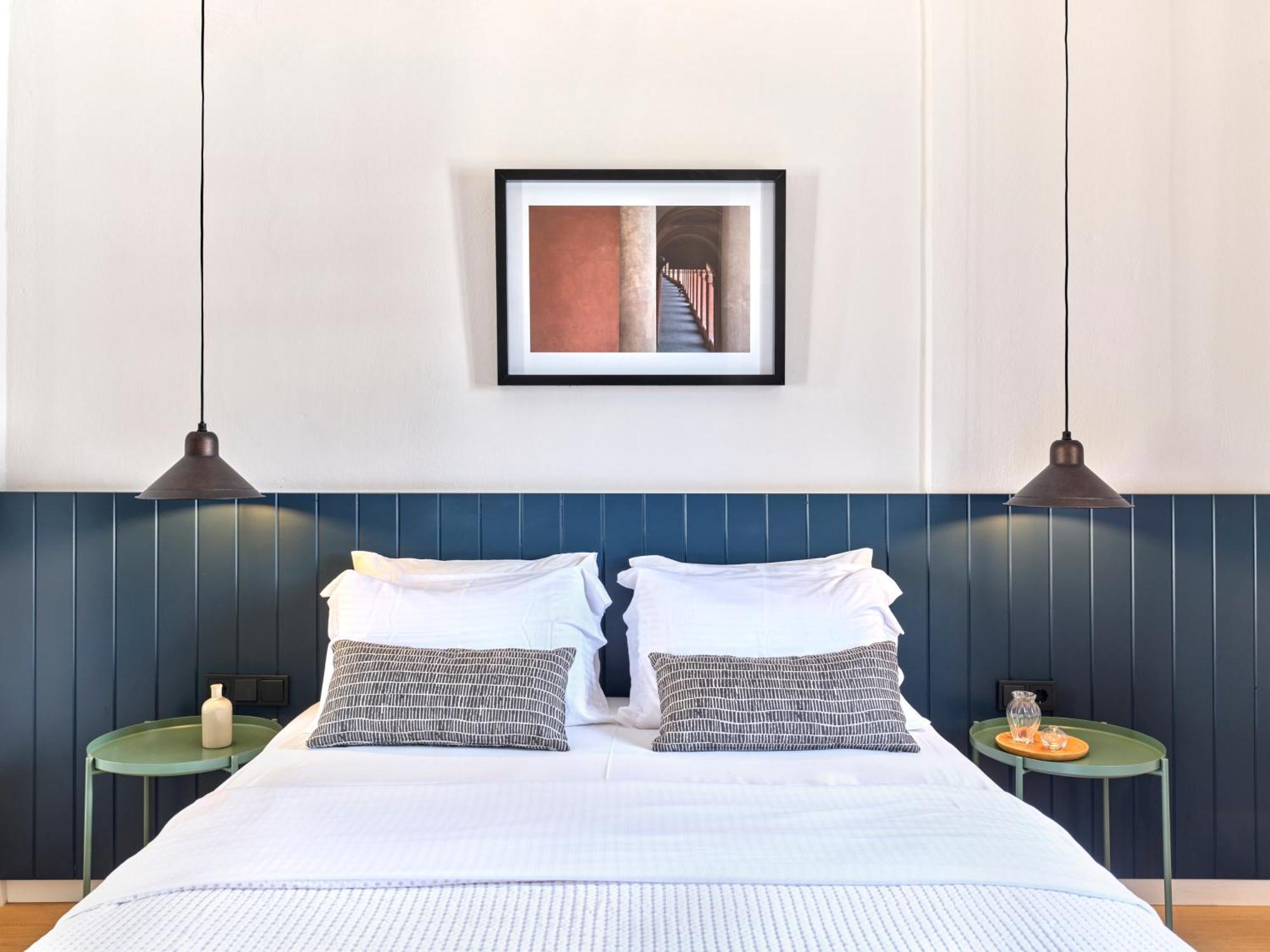 Magoo Suites Logaras Eksteriør billede